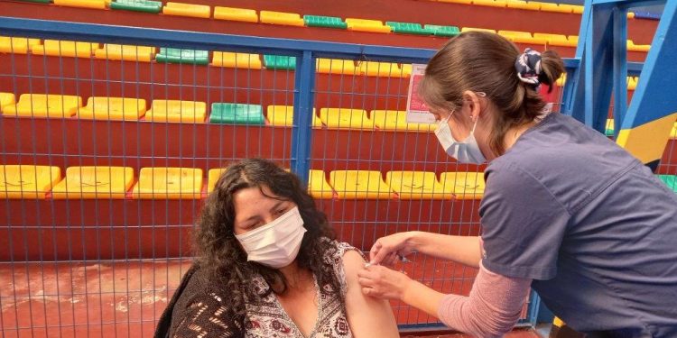 Salud implementará test de antígenos para búsqueda activa de casos COVID 19 en Melinka.