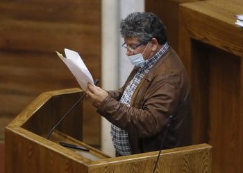 Cámara aprueba proyecto de diputado Alinco que asegura acceso a caminos públicos en predios agrícolas.