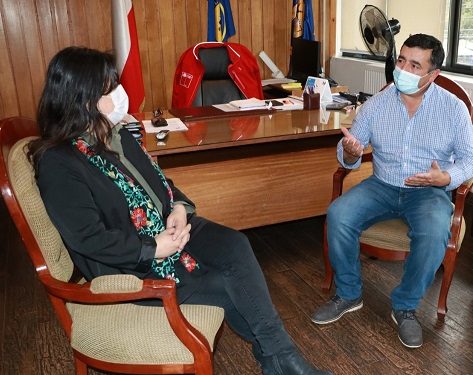 Alcalde Opazo de Lago Verde, pide a Intendenta agilizar proyectos y compromete recursos para enfrentar pandemia.