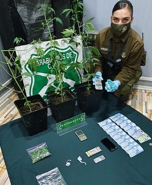 Carabineros del O.S.7 junto a la Fiscalía detuvo a sujeto que realizaba delivery de droga en Coyhaique.