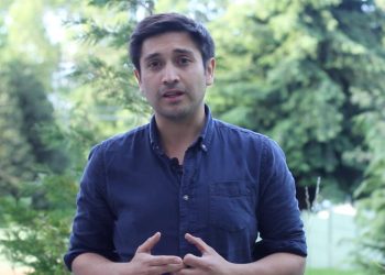 Calisto pide a ministro Paris plan de vacunación universal para toda edad y más camas UCI por exponencial aumento de casos covid en Región de Aysén