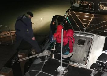 Armada apoyó dos evacuaciones médicas en lago O»Higgins.