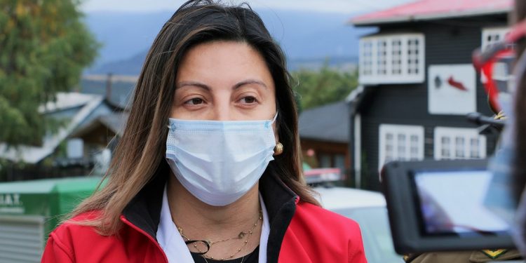 Alejandra Valdebenito, Seremi de Salud sobre COVID-19: “Nos preocupa que existan cerca de 11 mil personas rezagadas, mayores de 40 años, que no han querido vacunarse en la región de Aysén”