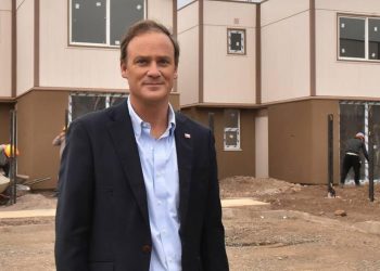 Ministro de Vivienda y Urbanismo anuncia que subsidio de Clase Media podrá ser utilizado en todo el país