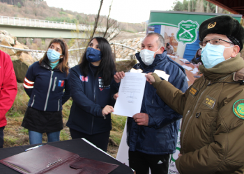 Ministra Rubilar firma en Aysén convenio con Carabineros para atender a personas en situación de calle y participa de operativo social en Coyhaique