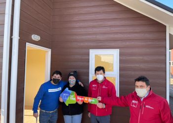 Balmaceda: 68 familias del comité Los Colonos abrieron las puertas de su casa propia