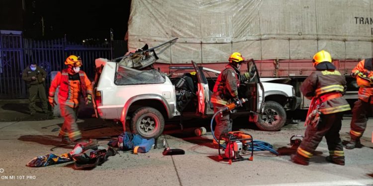 Accidentes vehiculares dejan a dos personas con lesiones graves en Coyhaique y La Junta
