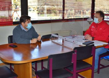 Gobernador provincial de Aysén y Seremi de Transportes avanzan en necesidades de vecinos de la provincia