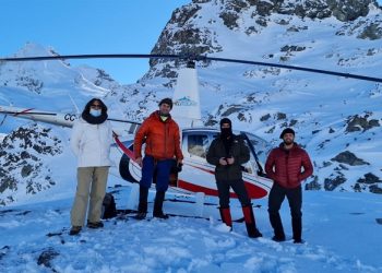 Con la entrega de terreno la Unidad de Glaciología del MOP inicia construcción de estación de monitoreo del glaciar Calluqueo.