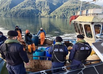 Autoridad marítima de Puerto Aguirre detectó lancha pesquera Calbuco con 150 kilos de recurso merluza austral