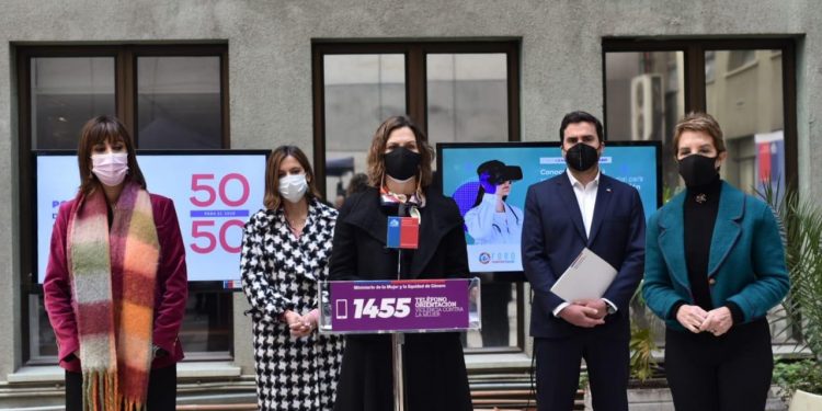 Gobierno lanza política nacional de igualdad de género para ciencia, tecnología, conocimiento e innovación y alianza regional para la digitalización de las mujeres en Latinoamérica