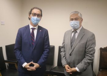 En reunión con senador Sandoval, Ministro de Educación destaca trabajo de autoridades y comunidades educativas de la región de Aysén para retorno presencial a clases 