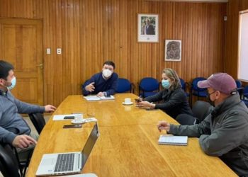 Turismo y ordenamiento territorial abordó Alcalde Francisco Roncagliolo de la comuna de Cisnes en nutrida agenda regional