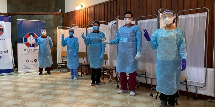 Ante disminución de contagios COVID 19: autoridades llaman a no relajar las medidas de prevención