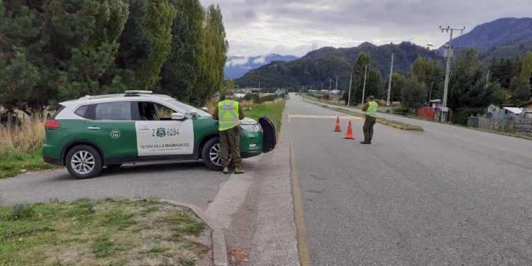 Carabineros detuvo en Villa Mañihuales a cuatro personas por robo con intimidación