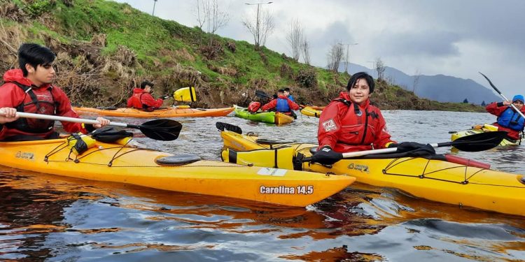 Con Feria Entretenida y Pingüinos al Agua DEM Aysén alista despliegue por Islas Huichas