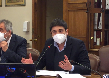 Diputado Calisto en Comisión de Pesca: “Debemos enfrentar la pesca ilegal para asegurar la sustentabilidad de los recursos marinos”