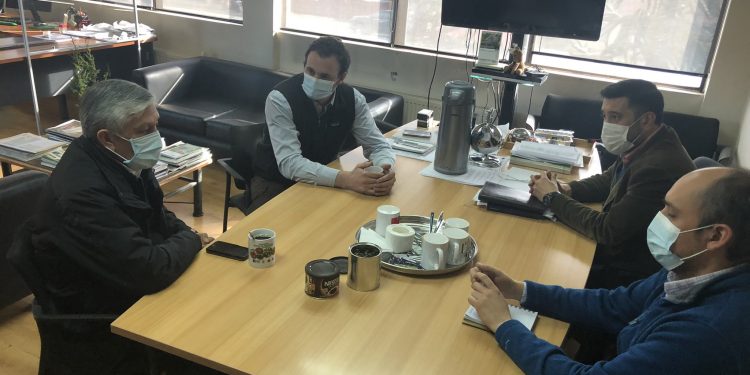 Destacan importancia del desarrollo agrícola en cuenca del Lago General Carrera 
