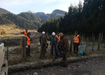 Tras 16 horas de trabajo, Carabineros del GOPE ubicó y rescató a excursionistas extraviados en Cerro Panguilemu
