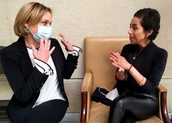Diputada Leuquén se reúne con Senadora Goic y refuerza necesidad del Centro Oncológico para Aysén