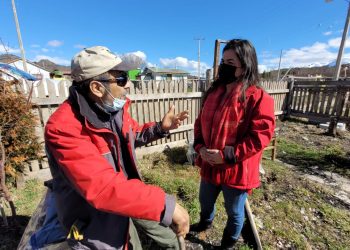 Delegada Presidencial entrega viviendas de emergencia a familias afectadas por incendio en Lago Verde