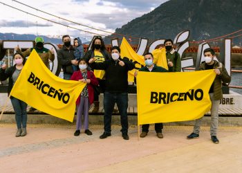 Jaime Briceño presentó su candidatura a diputado desde Puerto Aysén