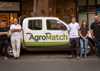 Referentes de la industria eligen a los tres finalistas  Avonni Agro del Futuro FIA