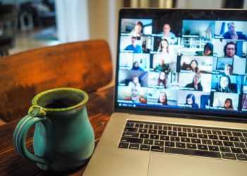 Casi 1.000 emprendedoras participaron en exitoso ciclo de charlas para fortalecer sus negocios
