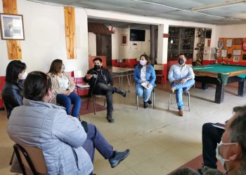 Diputado Calisto tras reunirse con vecinos y dirigentes por conectividad en Lago General Carrera: “Debemos pensar en una nueva barcaza que potencie la conectividad de Chile Chico”
