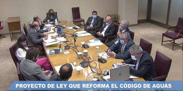 Se constituye Comisión Mixta por reforma al Código de Aguas: Discusión se iniciará el 23 de noviembre