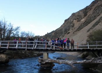 Pobladores de Río Norte exigen a las autoridades la instalación de un puente mecano en el sector