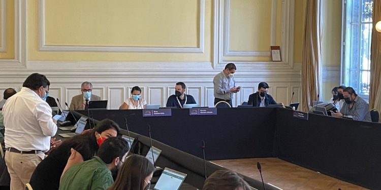 Definen integrantes del Comité de Ética de la Convención Constitucional