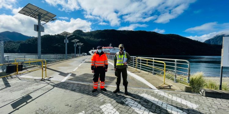 Carabineros del Retén Raúl Marín Balmaceda detuvo a sujeto que mantenía cinco órdenes de aprehensión pendiente