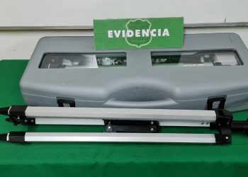 Carabineros de la S.I.P. de Puerto Aysén detuvo a sujeto y recuperó telescopio tras robo que afectó a local comercial