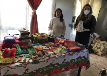 SernamEG apoya con medio tecnológico a participante destacada de la Escuela Mujer Emprende