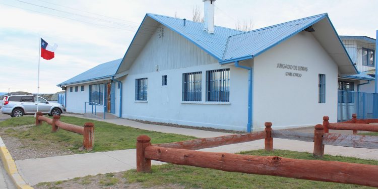 Juzgado de Chile Chico acoge demanda por despidos injustificados de ex funcionarios municipales