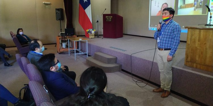 Funcionarios del Servicio de Salud Aysén se capacitaron en atención a personas transgénero