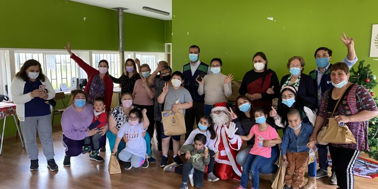 Municipio entregó más de 3 mil regalos de Navidad para niños y niñas de la comuna de Coyhaique