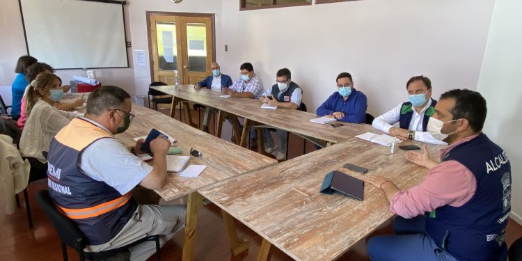 Municipio de Coyhaique lidera “Mesa de Urgencia Sanitaria” por acumulación de residuos domiciliarios