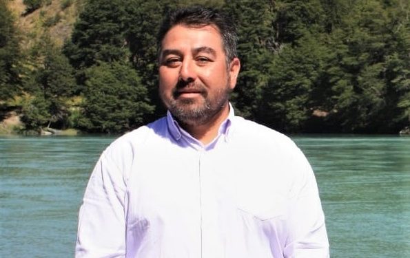 Concejal Reyes de la comuna de Cochrane por nuevo caso de acoso y violencia de género: «Asusta pensar lo reiterado que han sido los abusos contra las trabajadoras en este Gobierno»