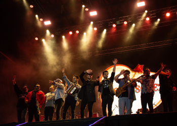 Bajo estrictas medidas sanitarias Los Vásquez finalizaron el 94 aniversario de Puerto Aysén 