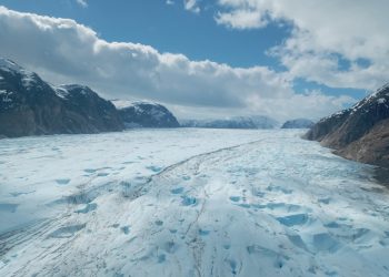 Dirección General de Aguas del MOP incrementa instalación de infraestructuras e instrumentos en Campo de Hielo Norte y Sur