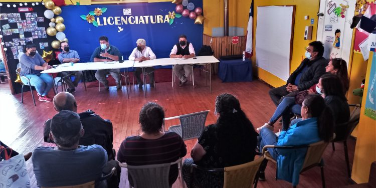 En reuniones convocadas por el Municipio de Cisnes, SERVEL anuncia a Puerto Gala como lugar de votación