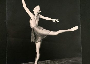 Maestra experta en ballet clásico visita por primera vez la región de Aysén