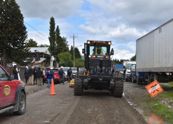 Municipio inicia ejecución del programa de conservación para calles de ripio en la comuna de Aysén 