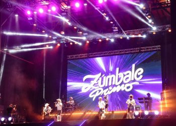 Zúmbale Primo hizo vibrar el Parque Municipal en la primera jornada masiva de conciertos en Puerto Aysén