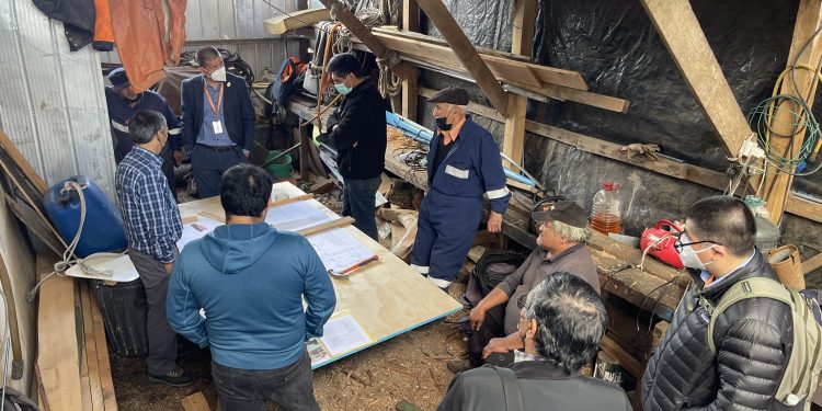 Carpinteros de Ribera y Municipalidad de Aysén estrechan vínculos mediante reactivación patrimonial.