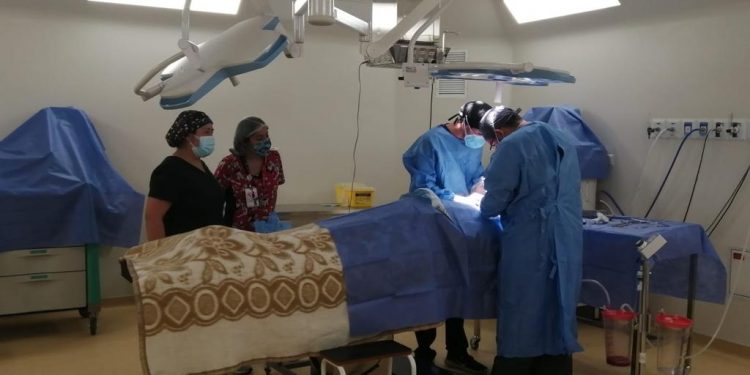 Desarrollan en Cochrane quinto Operativo de cirugía maxilofacial.