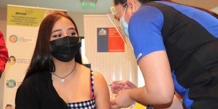 Hospitalizados de gravedad por COVID-19 en Aysén no cuentan con esquema de vacunación completa.