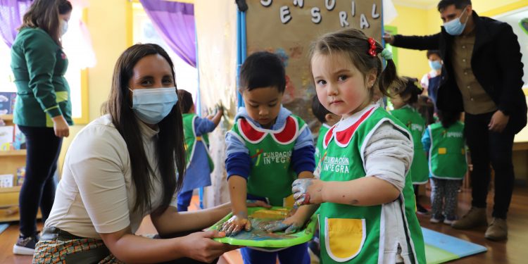 Senadis e Integra firman convenio para inclusión social de niñas y niños con discapacidad.